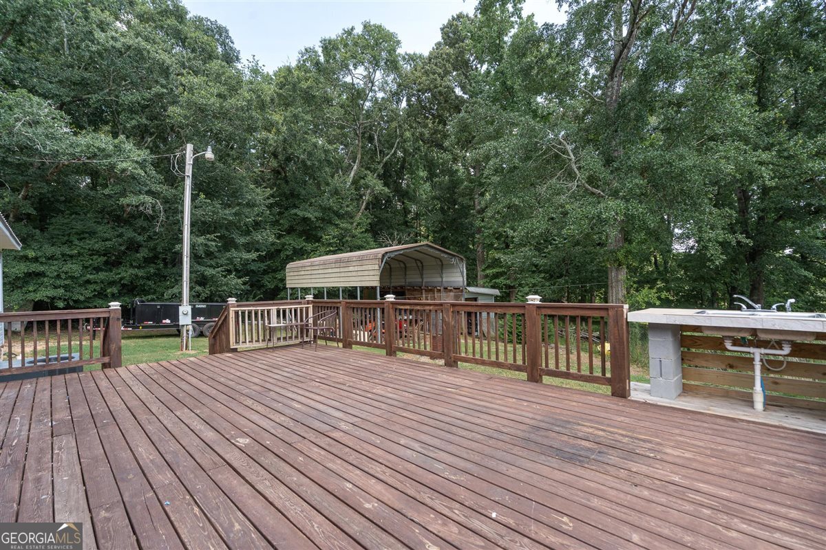 46 Whitsel Hollow Comer GA 30629