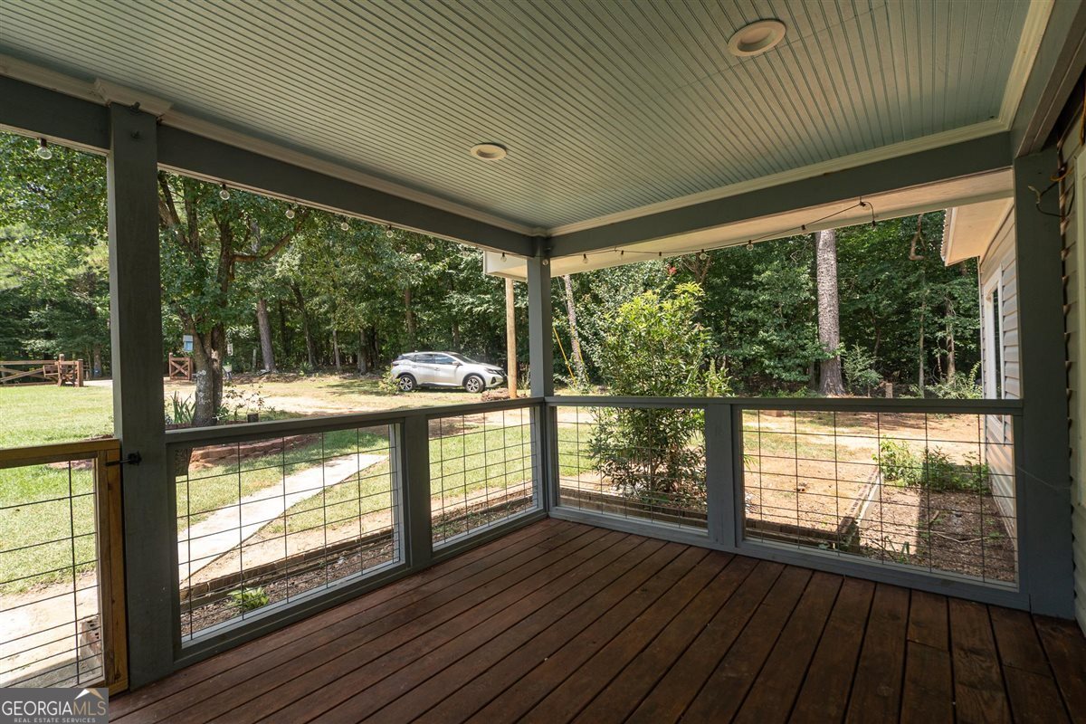 46 Whitsel Hollow Comer GA 30629