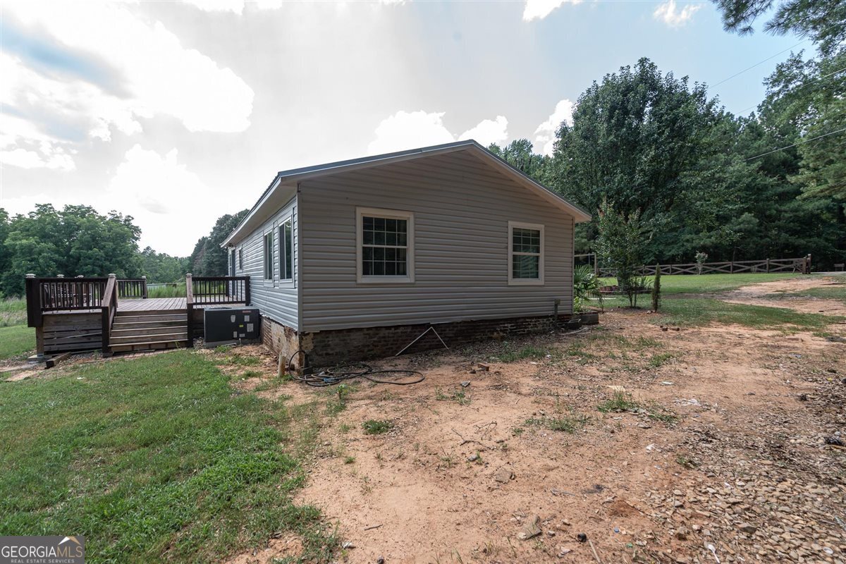 46 Whitsel Hollow Comer GA 30629