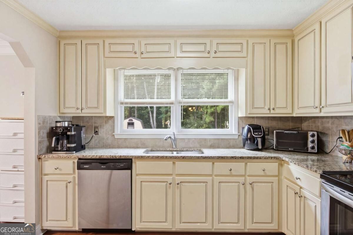 1490 Chalet Circle Lawrenceville GA 30043