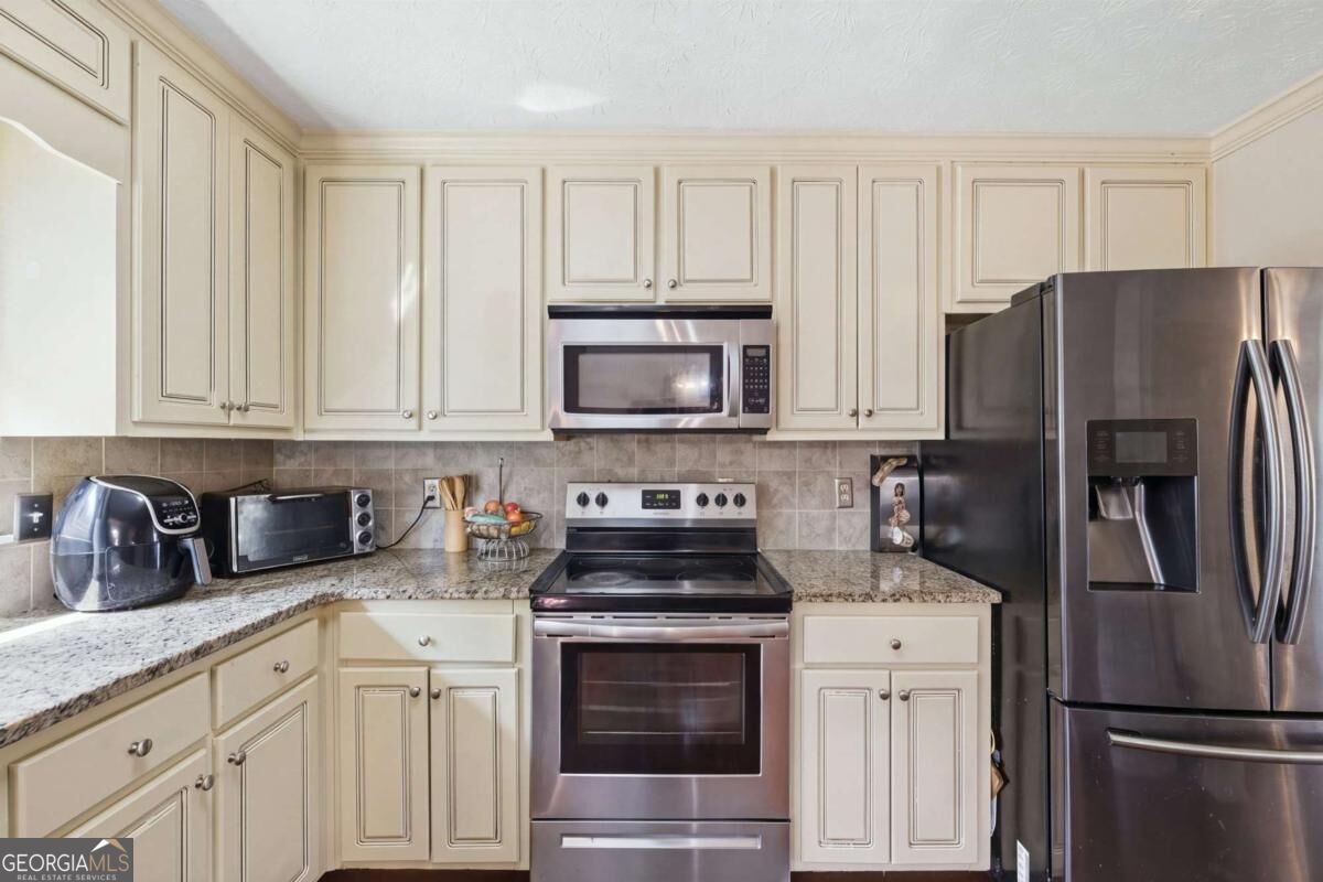 1490 Chalet Circle Lawrenceville GA 30043