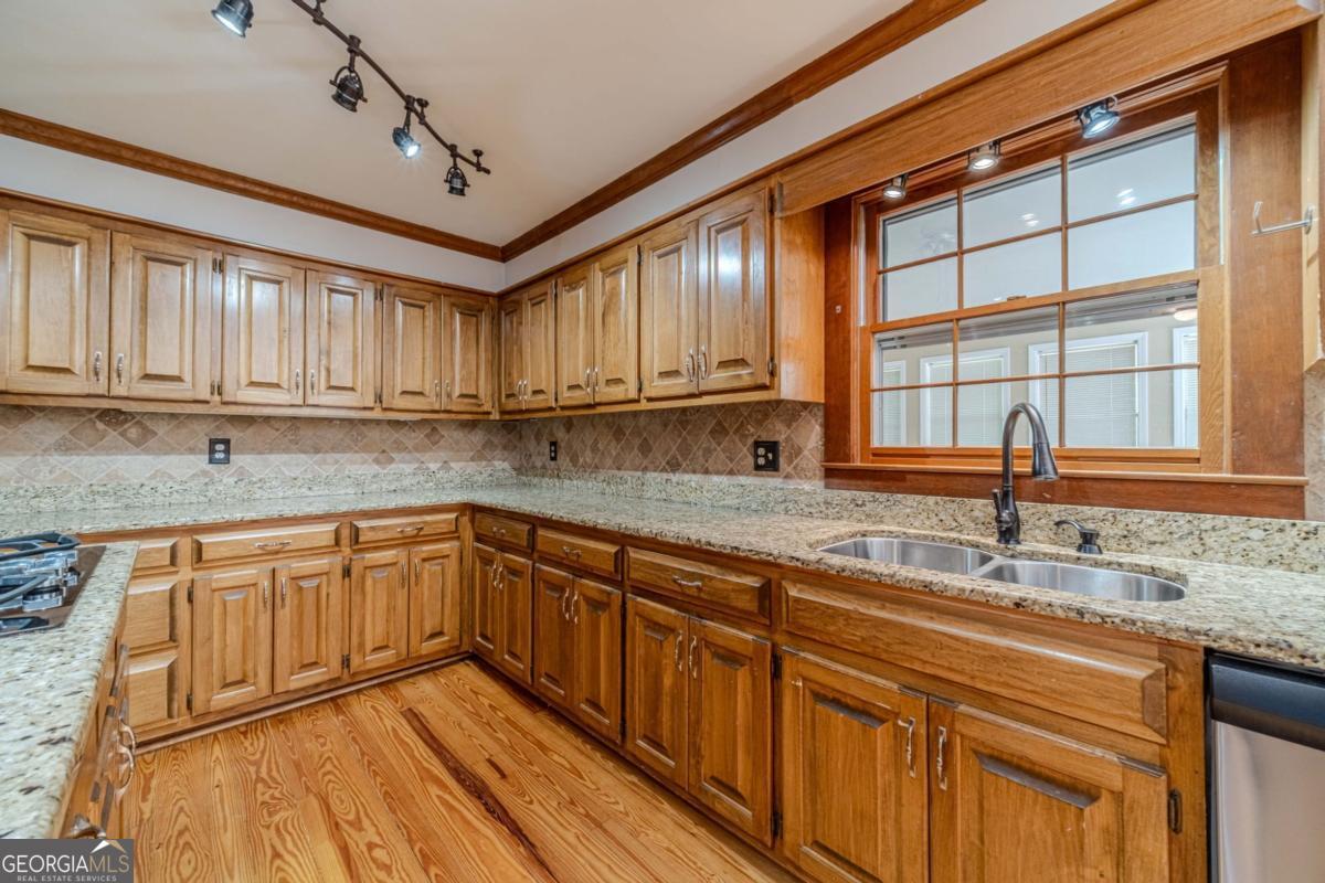 5060 Hodgkins Place SW Lilburn GA 30047
