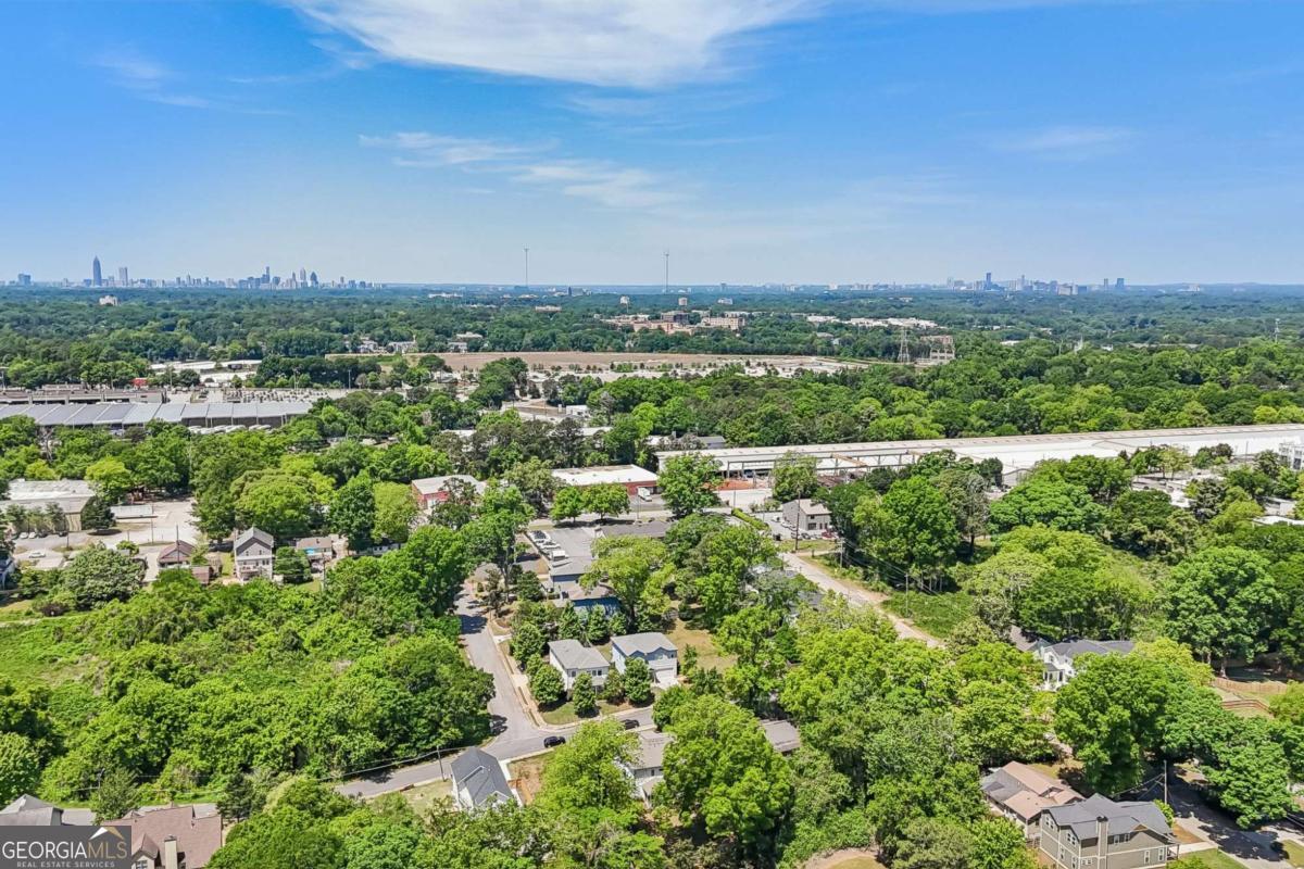 333 Ohm Avenue Scottdale GA 30079