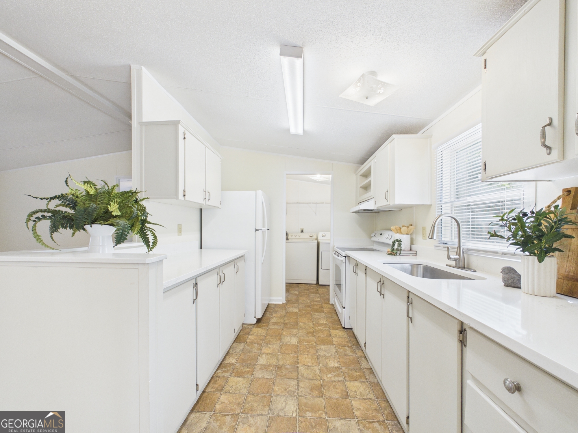 110 Ridge Court Kathleen GA 31047