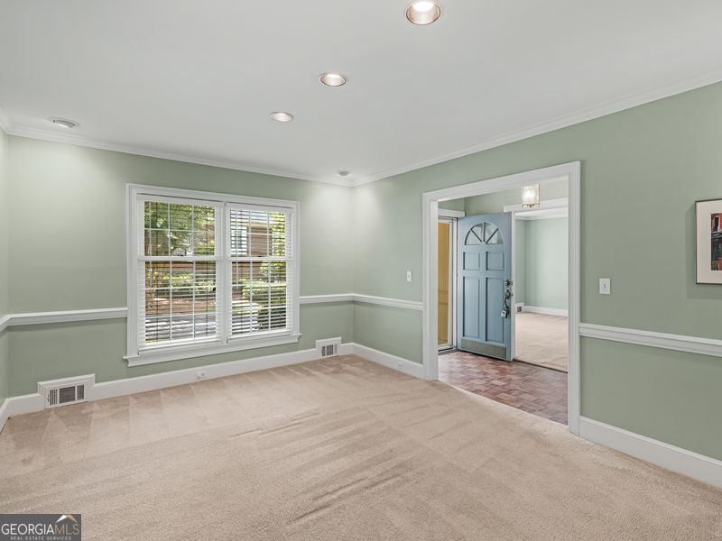 6 Downshire Lane Decatur GA 30033
