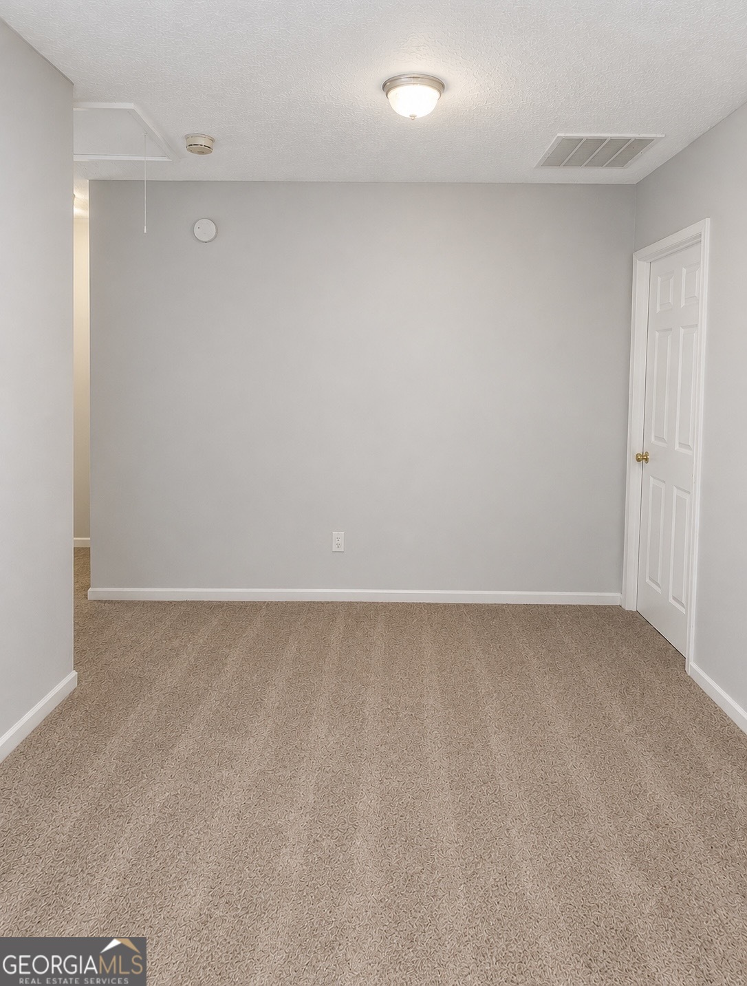 6009 Riveroak Terrace College Park GA 30349