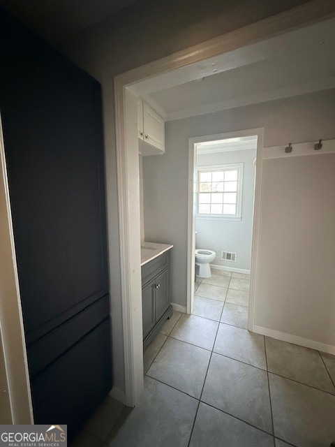 649 Crest Drive Lawrenceville GA 30046