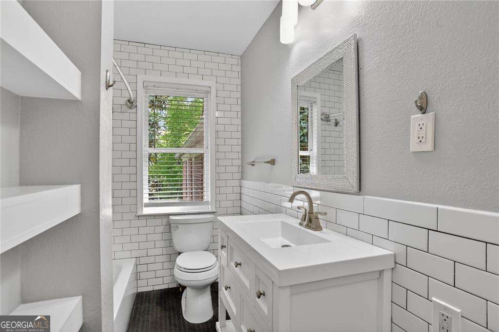 115 Peachtree Memorial Drive NW Atlanta GA 30309