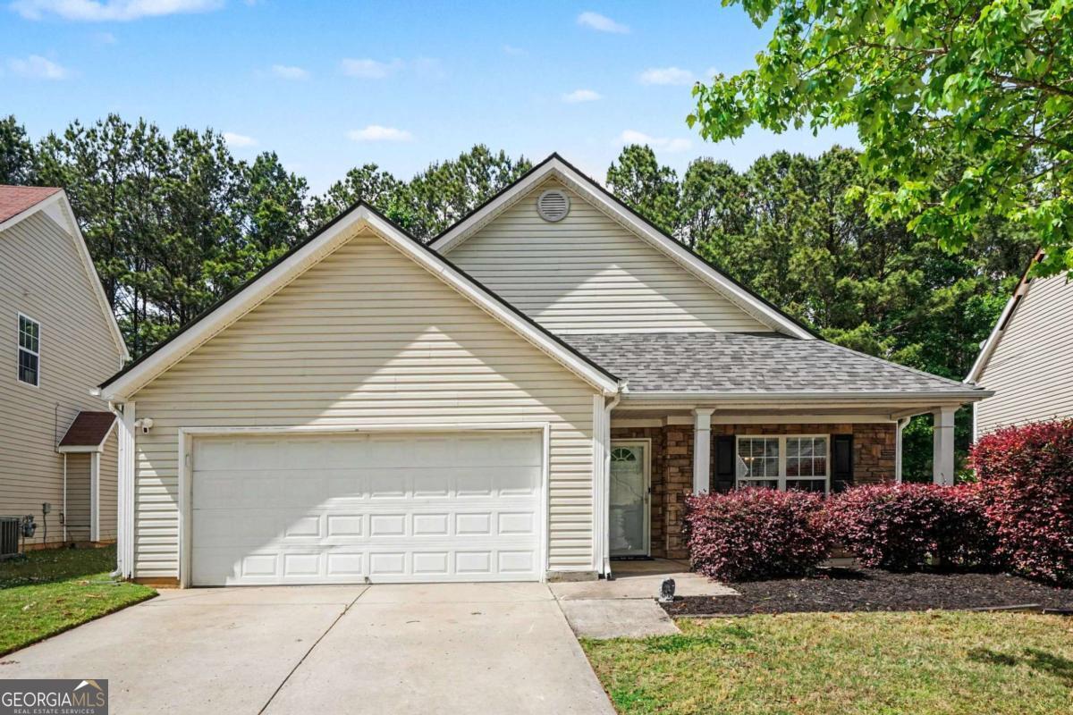 315 Shadowbrooke Circle Loganville GA 30052