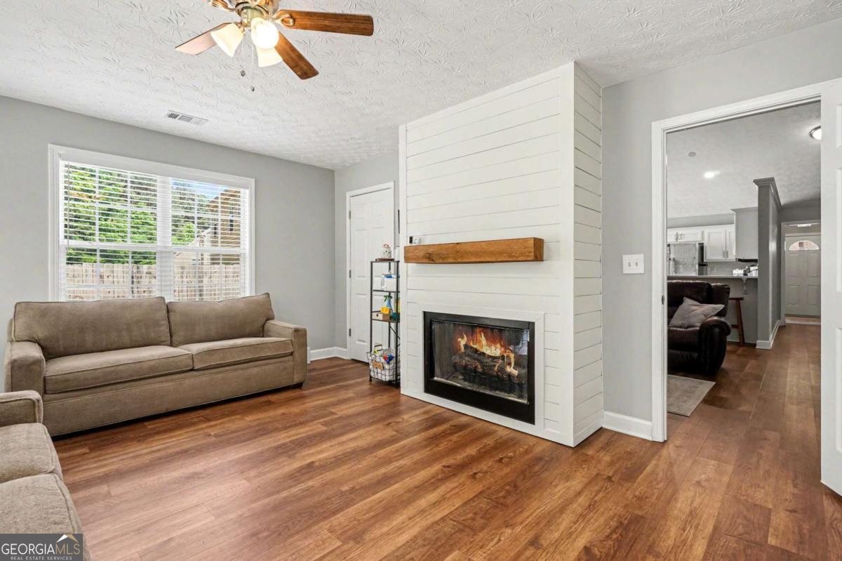 315 Shadowbrooke Circle Loganville GA 30052
