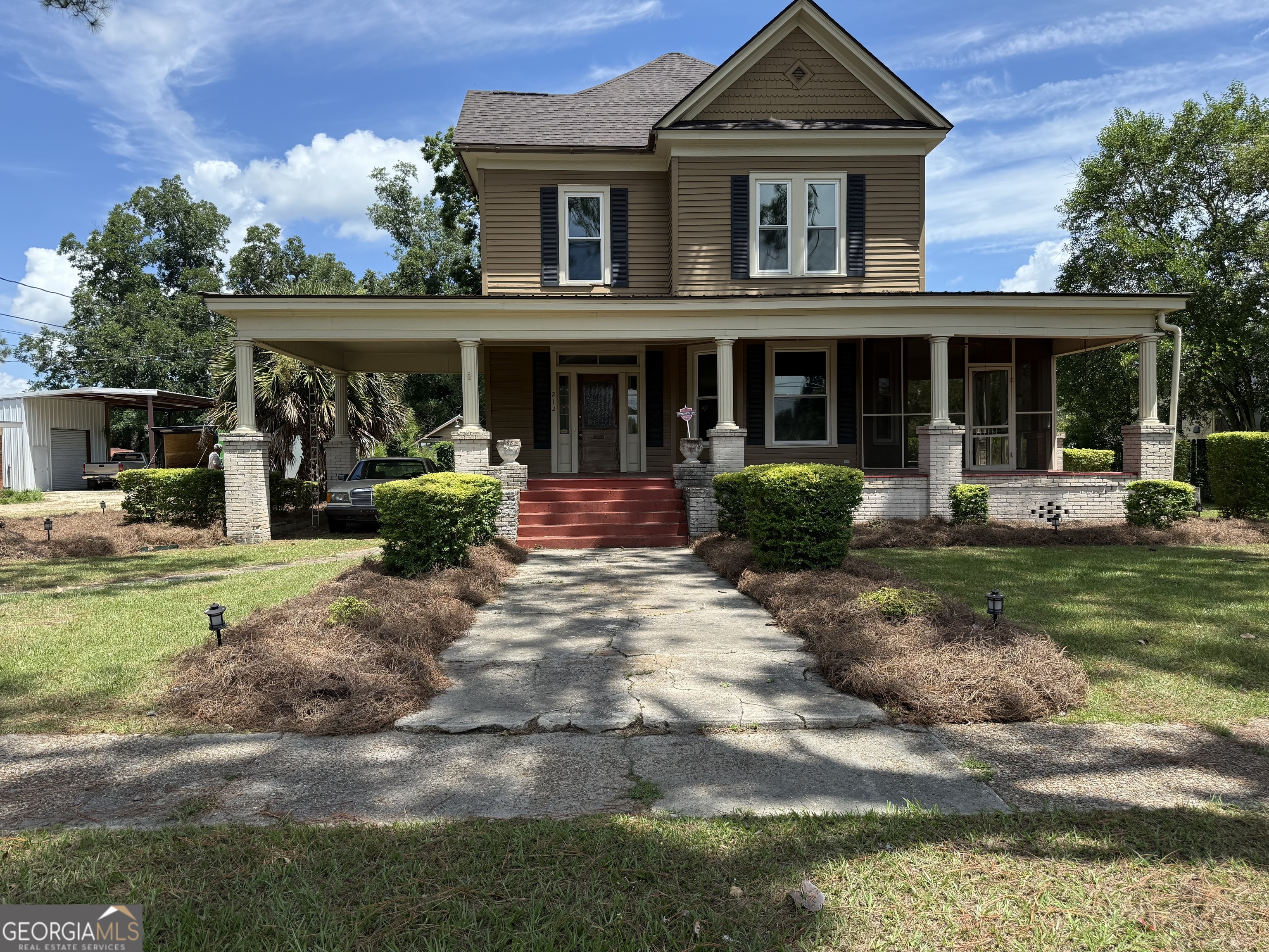 212 Hand Avenue W Pelham GA 31779