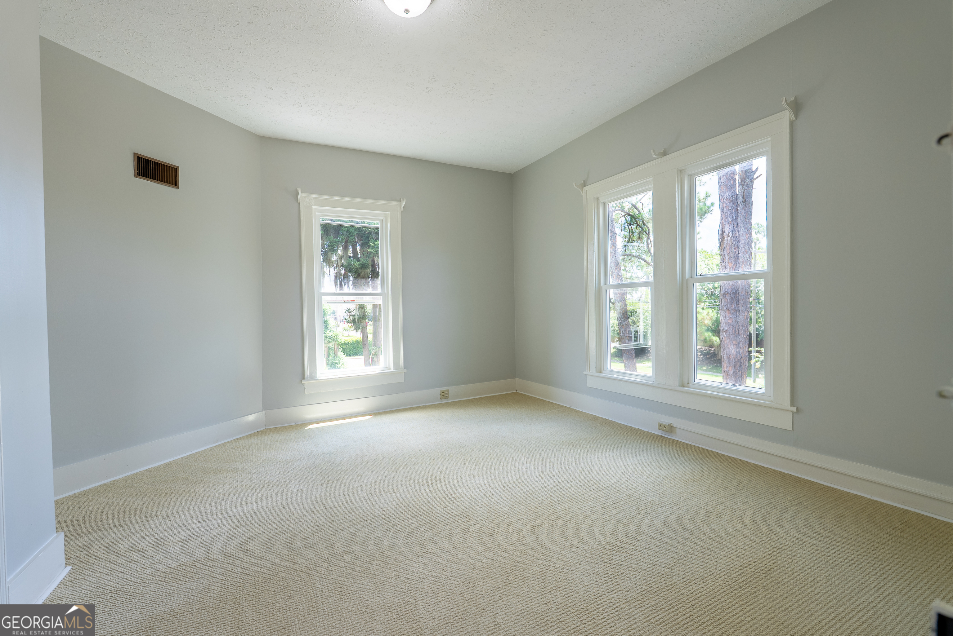 212 Hand Avenue W Pelham GA 31779