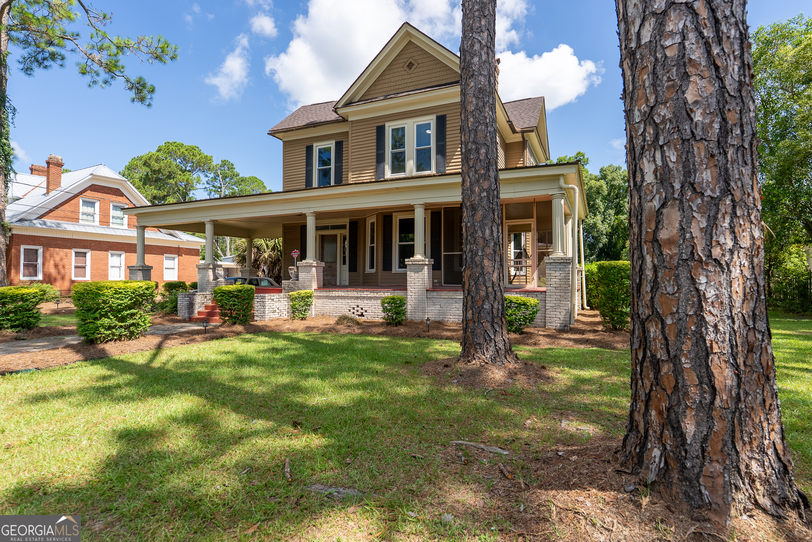 212 Hand Avenue W Pelham GA 31779