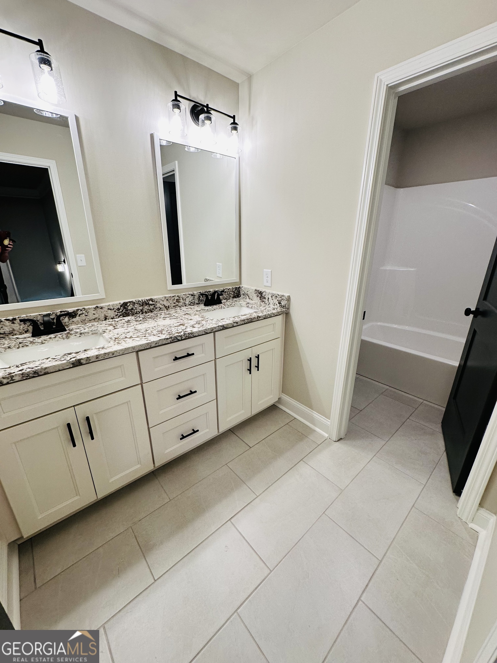 717 Lindsey Brooke Trace Bonaire GA 31005