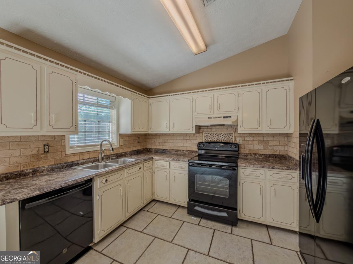 3119 Tadmore Court Dacula GA 30019