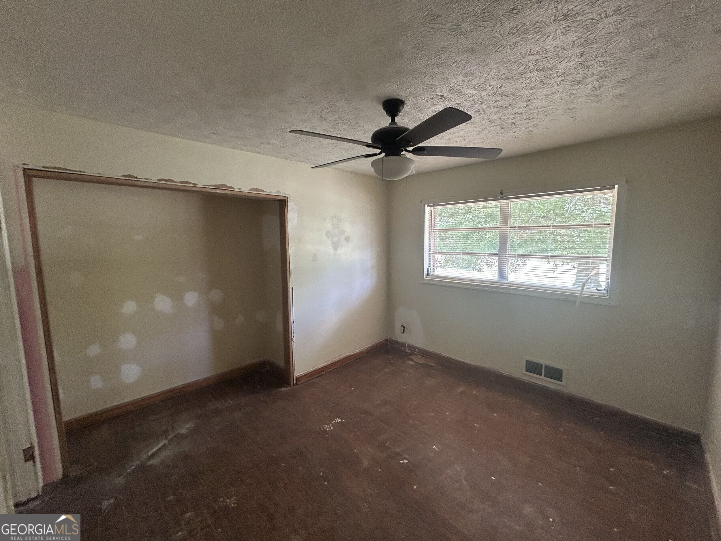 169 Kennedy Road Griffin GA 30223