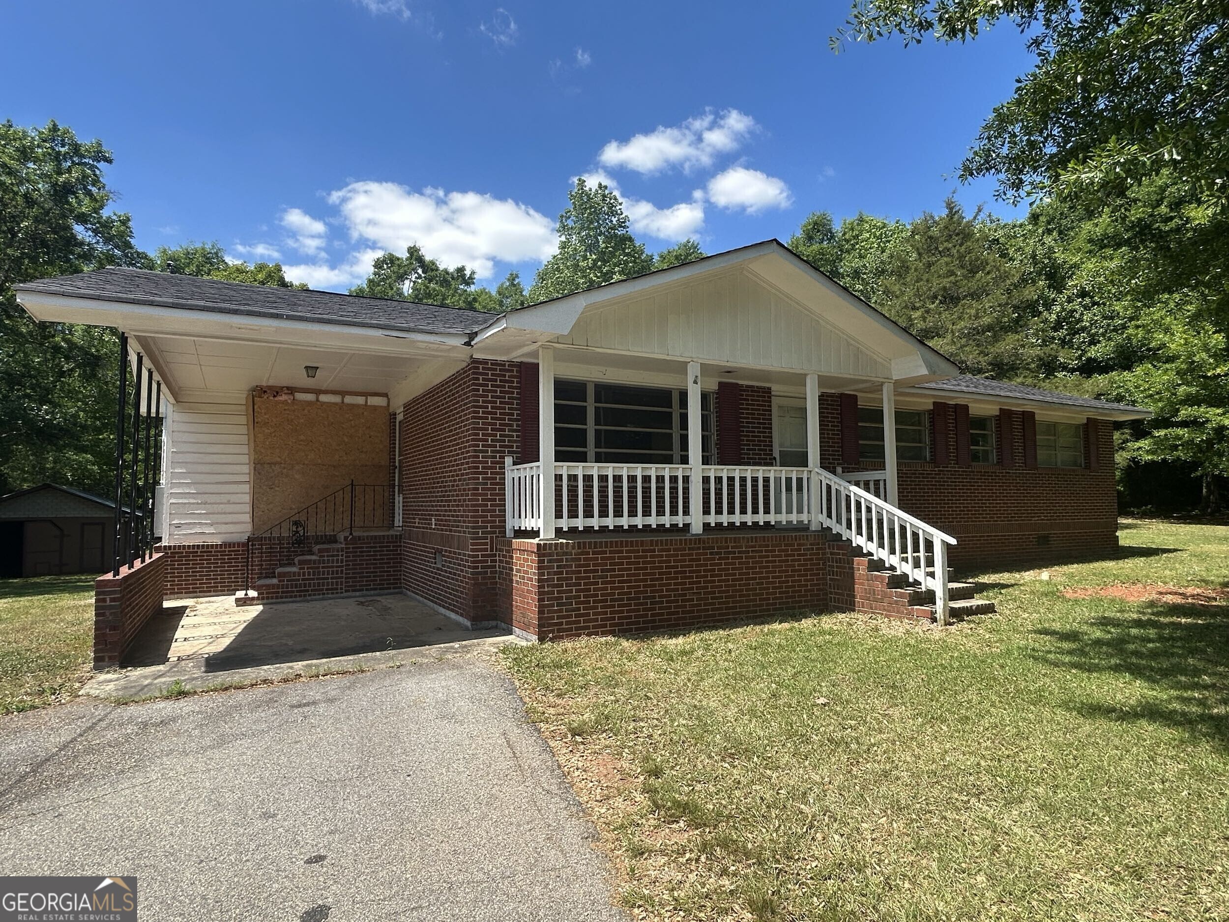 169 Kennedy Road Griffin GA 30223