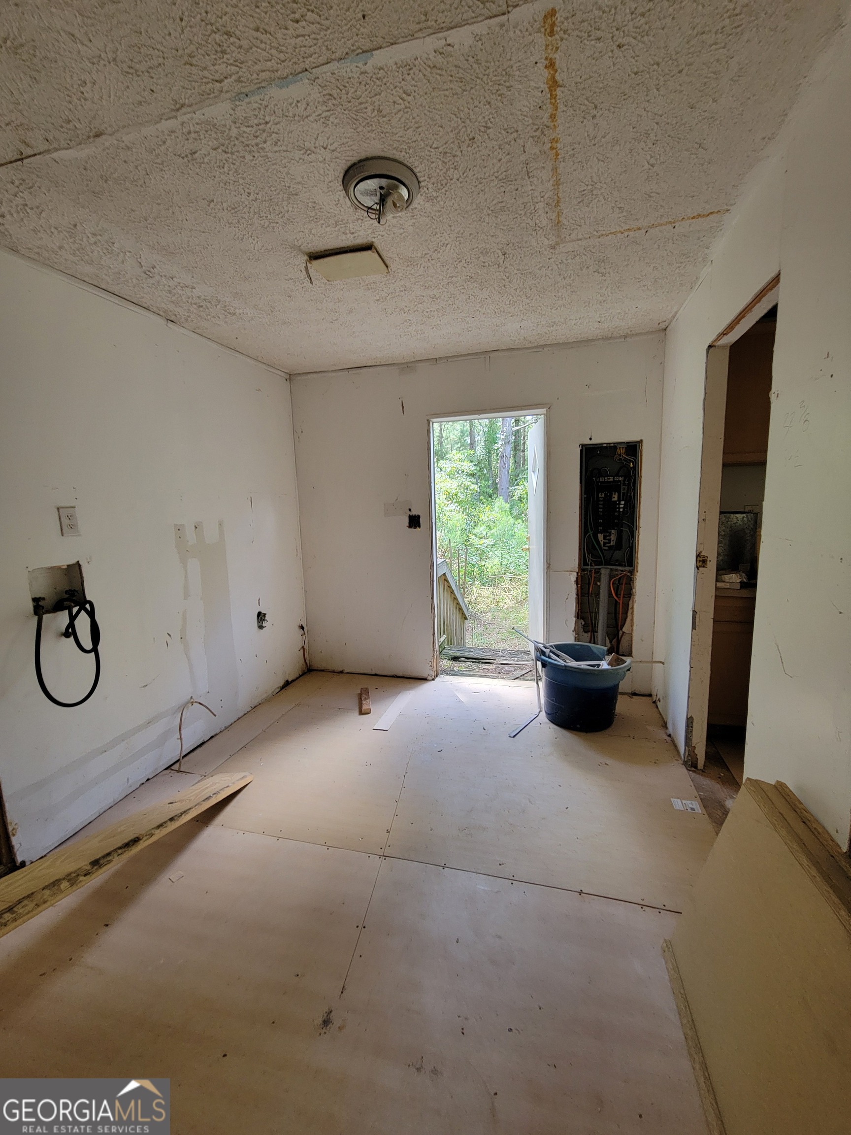 11358 Zebina Road Louisville GA 30434