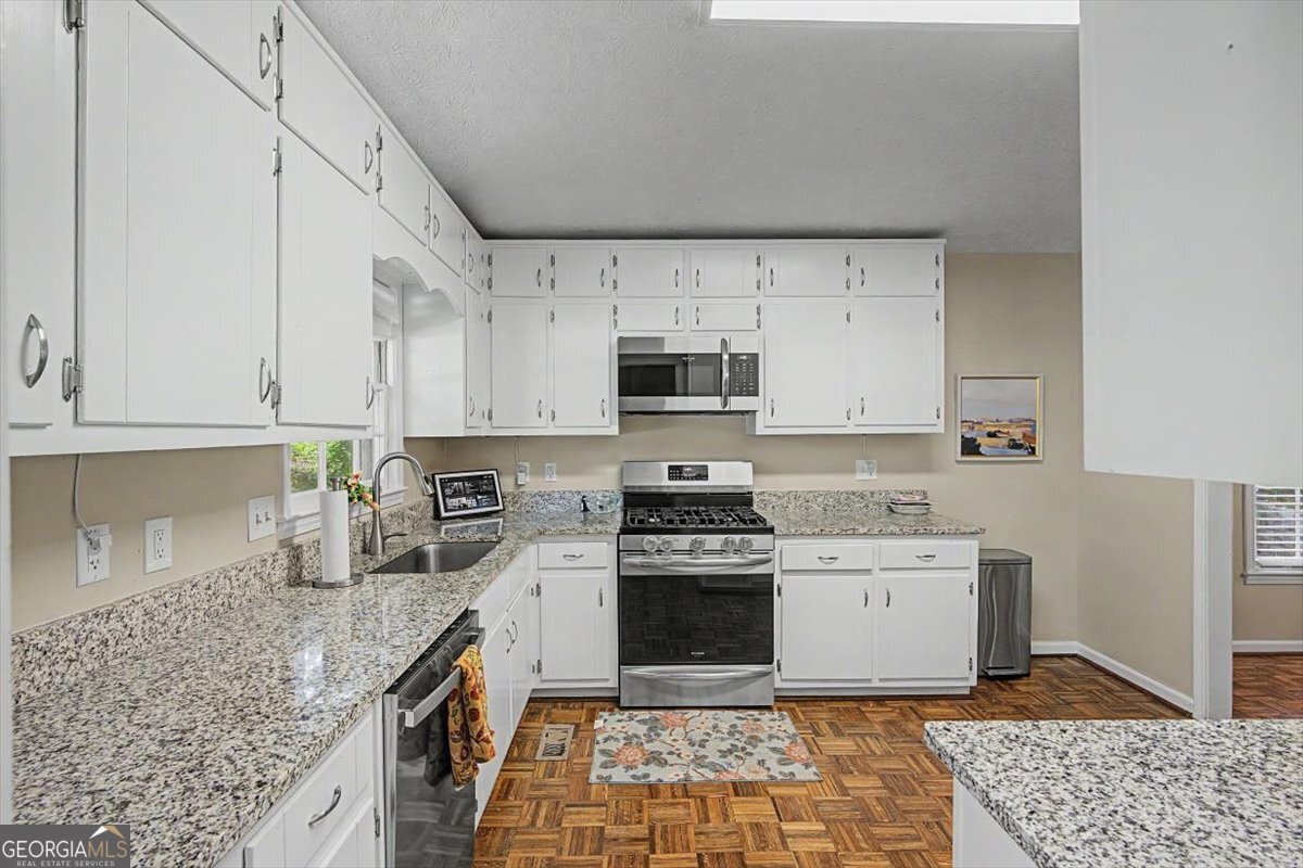 107 Lisa Lane Carrollton GA 30117