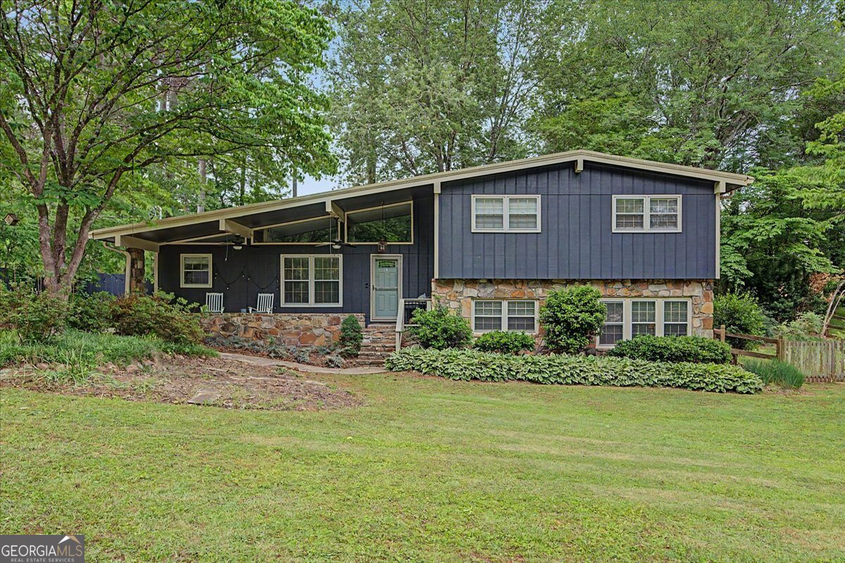 107 Lisa Lane Carrollton GA 30117