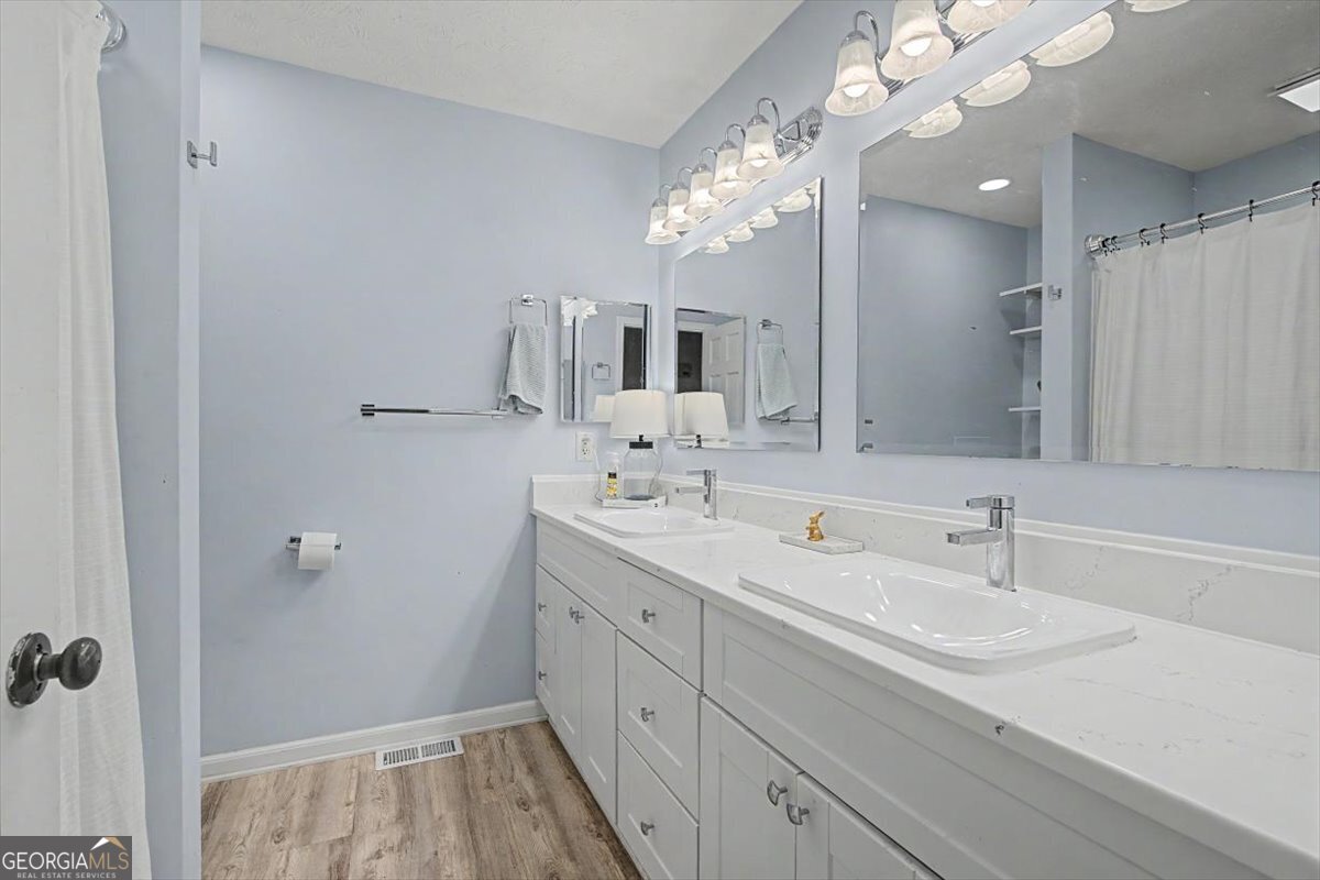 107 Lisa Lane Carrollton GA 30117