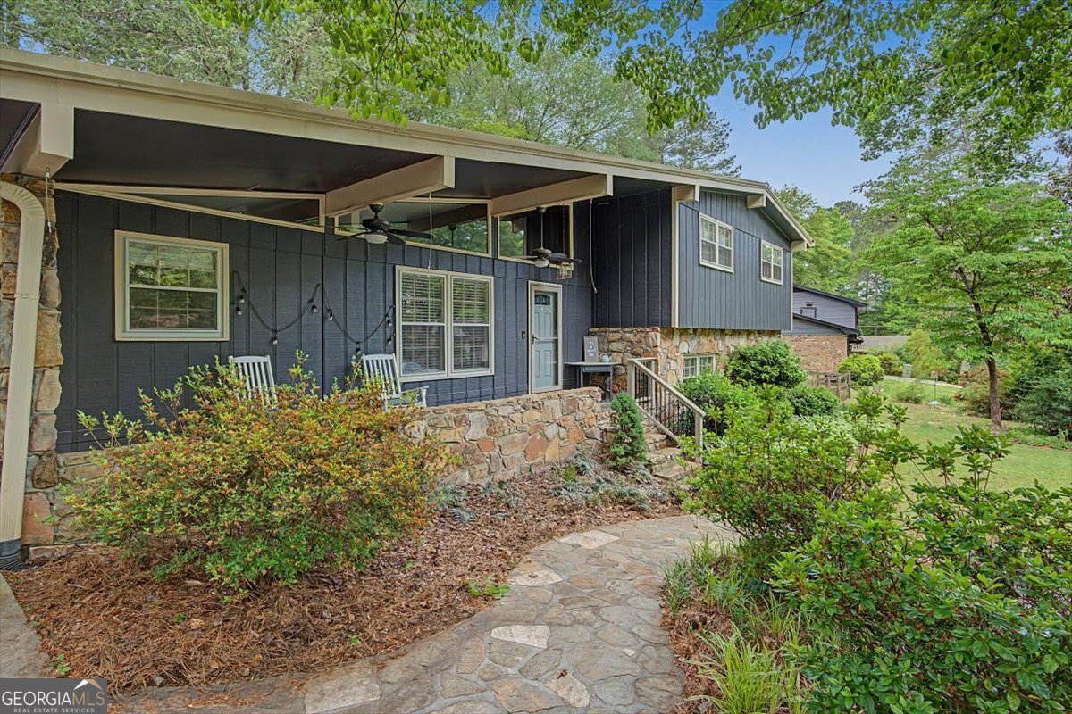 107 Lisa Lane Carrollton GA 30117