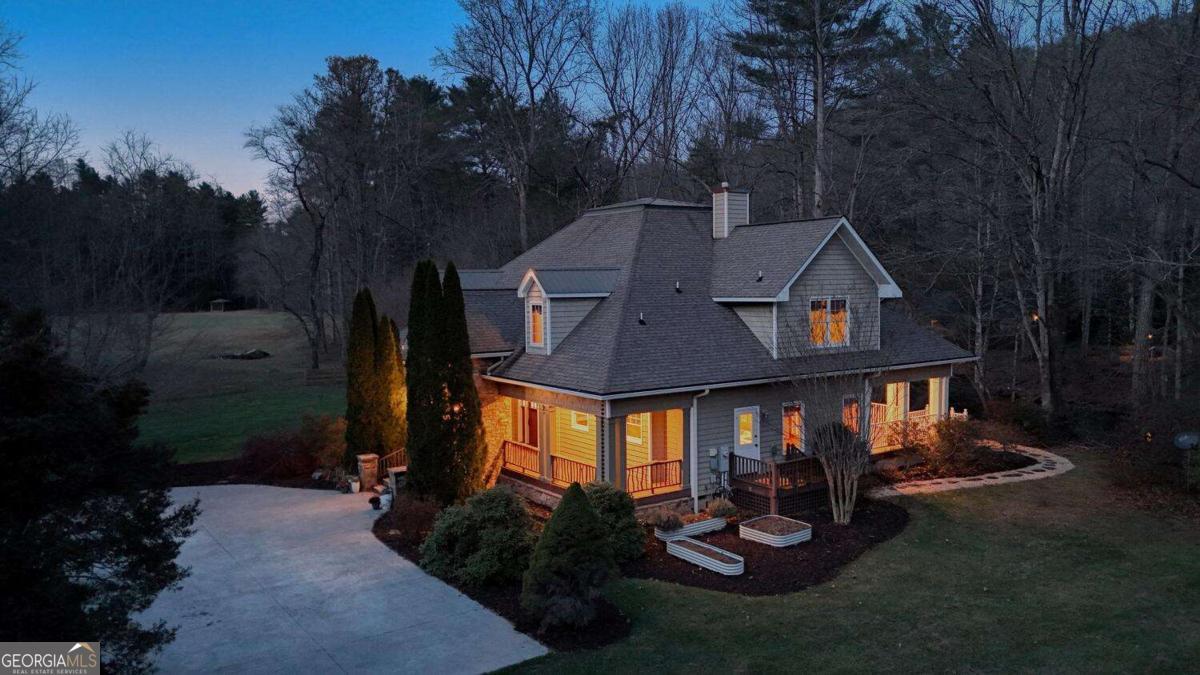 1949 Big Pine Drive Hiawassee GA 30546