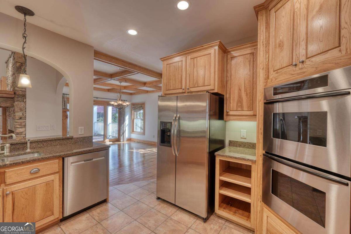 1949 Big Pine Drive Hiawassee GA 30546