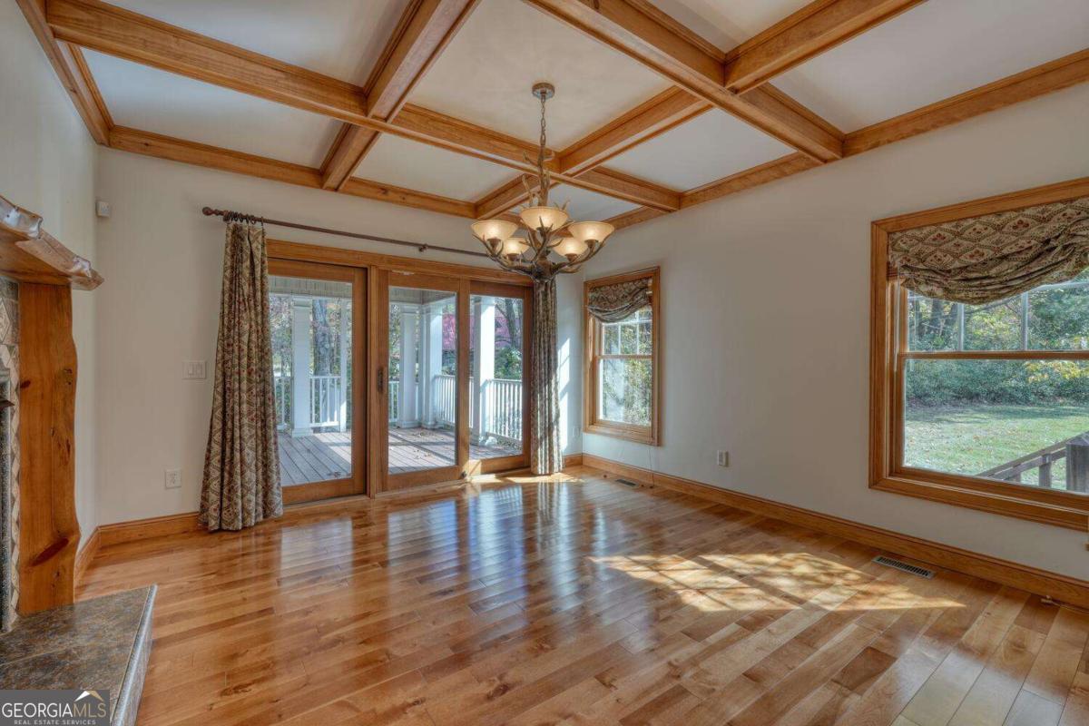 1949 Big Pine Drive Hiawassee GA 30546