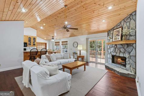 94 Kingfisher Lane Blairsville GA 30512