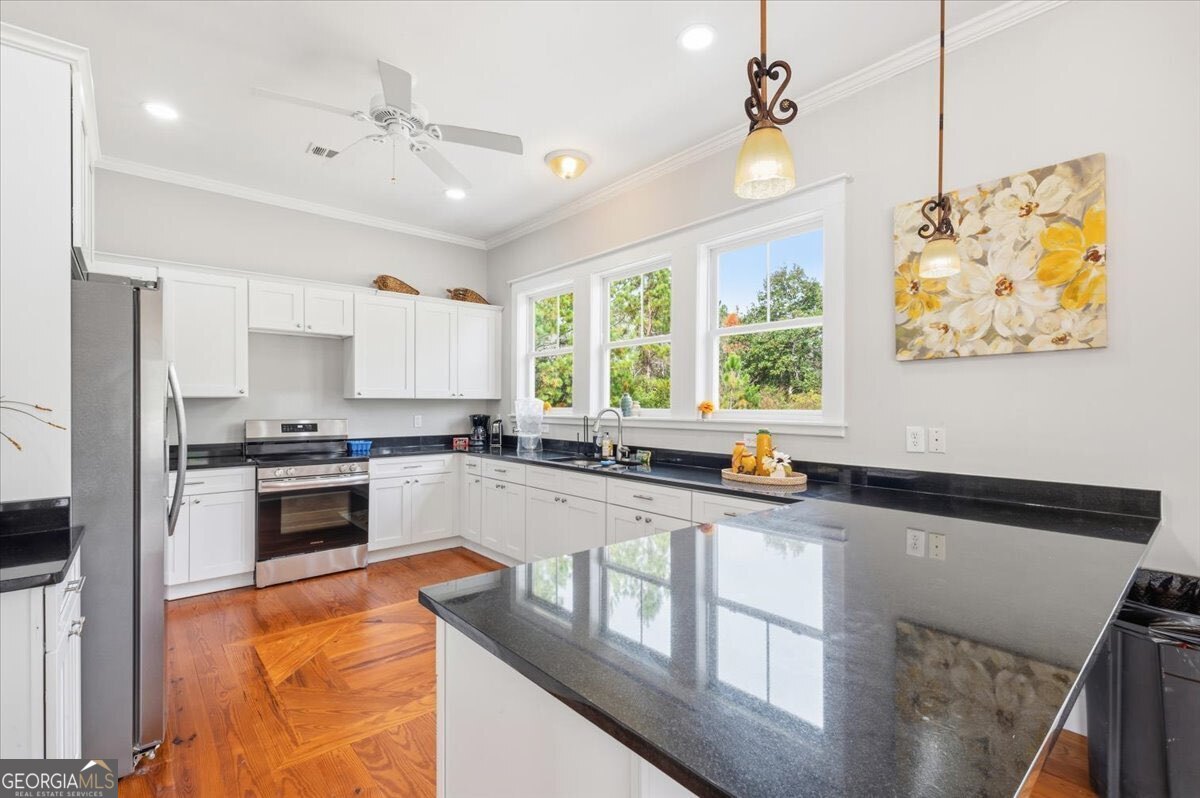 1613 Ashantilly Drive Darien GA 31305