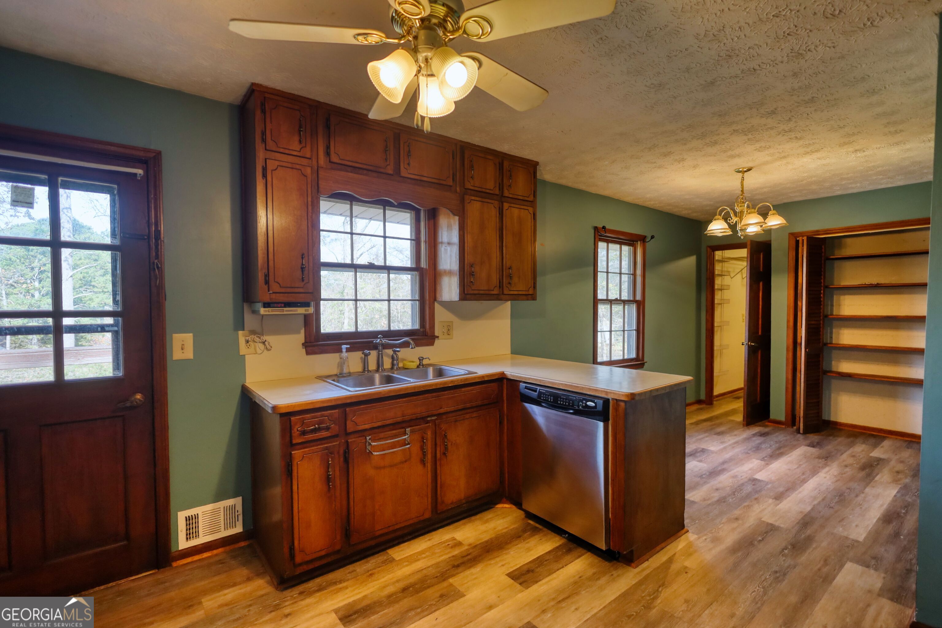 2289 Amberbrook Drive SW Conyers GA 30094