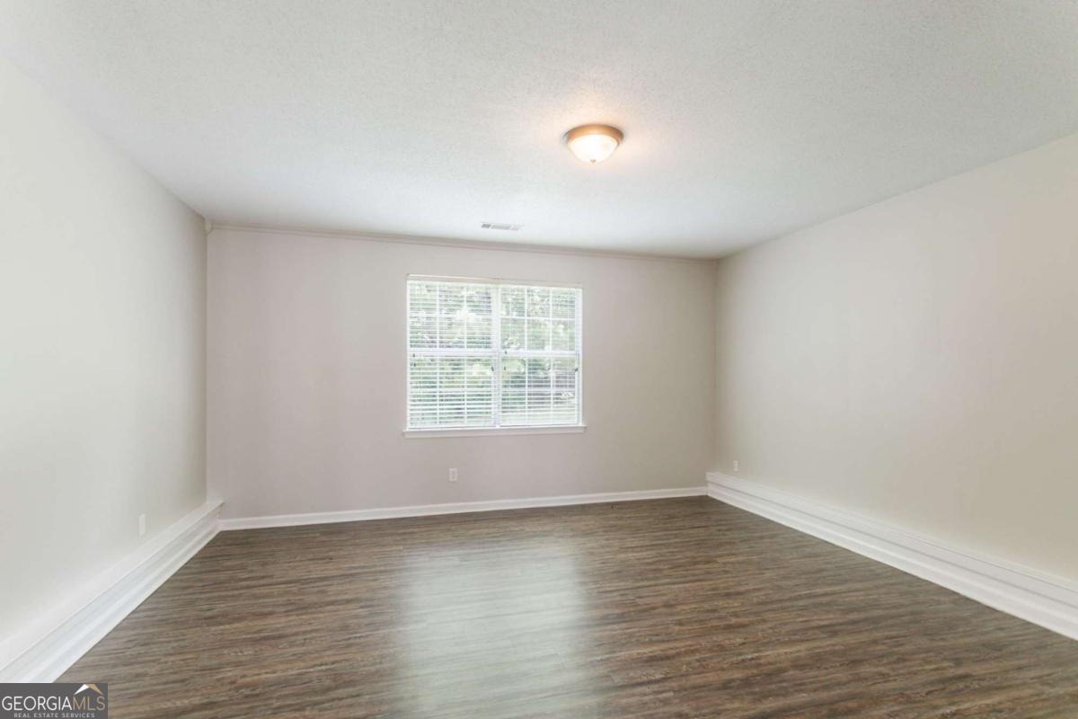 7190 Cavender Drive SW Atlanta GA 30331