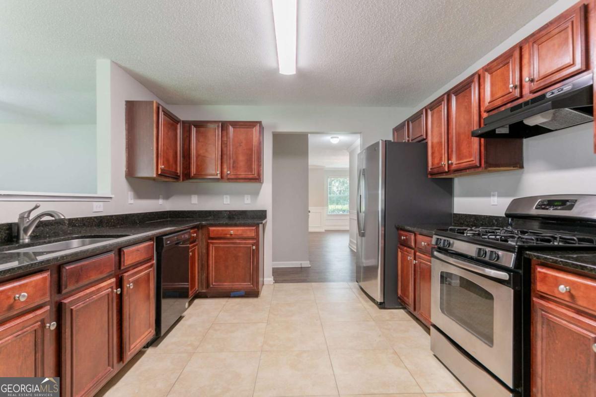 7190 Cavender Drive SW Atlanta GA 30331