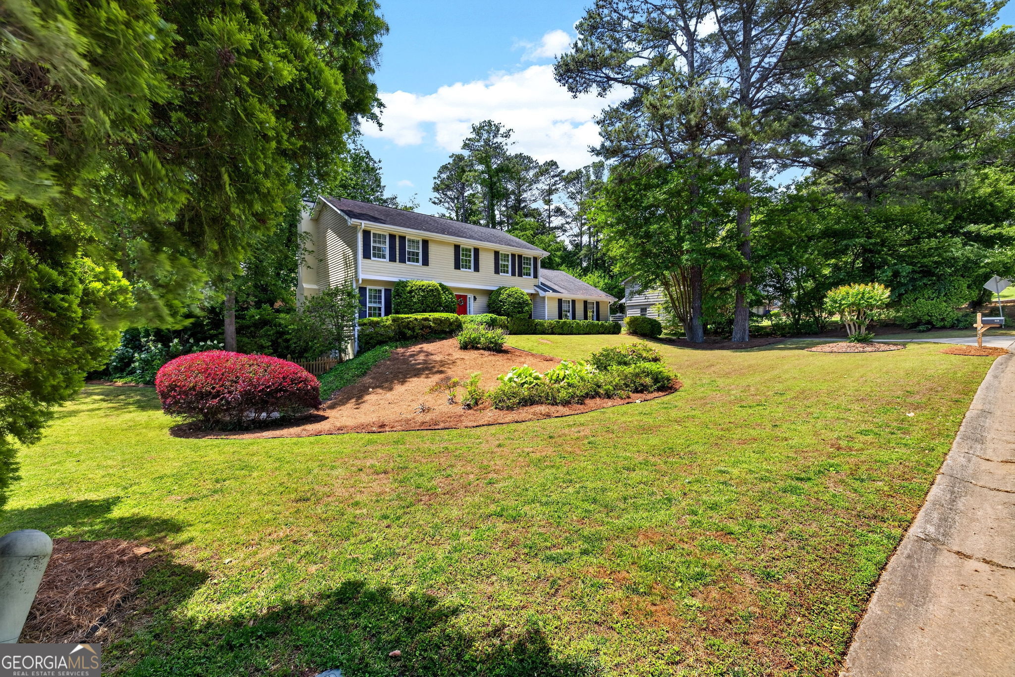 445 Cove Drive NE Marietta GA 30067