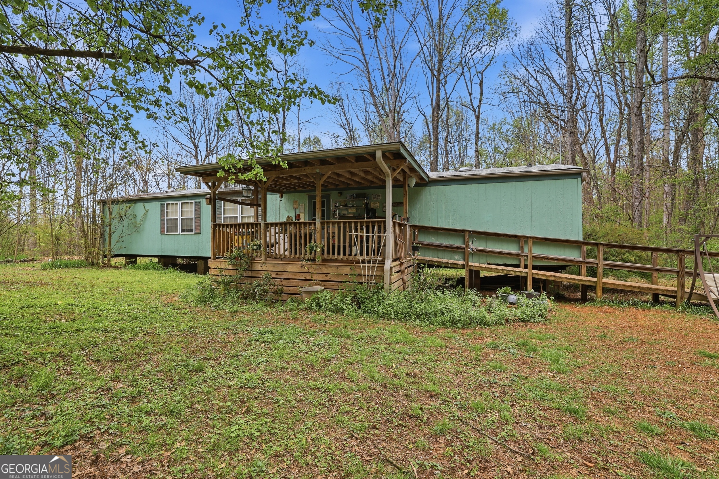 2529 Mcfarlin Bridge Road Carnesville GA 30521