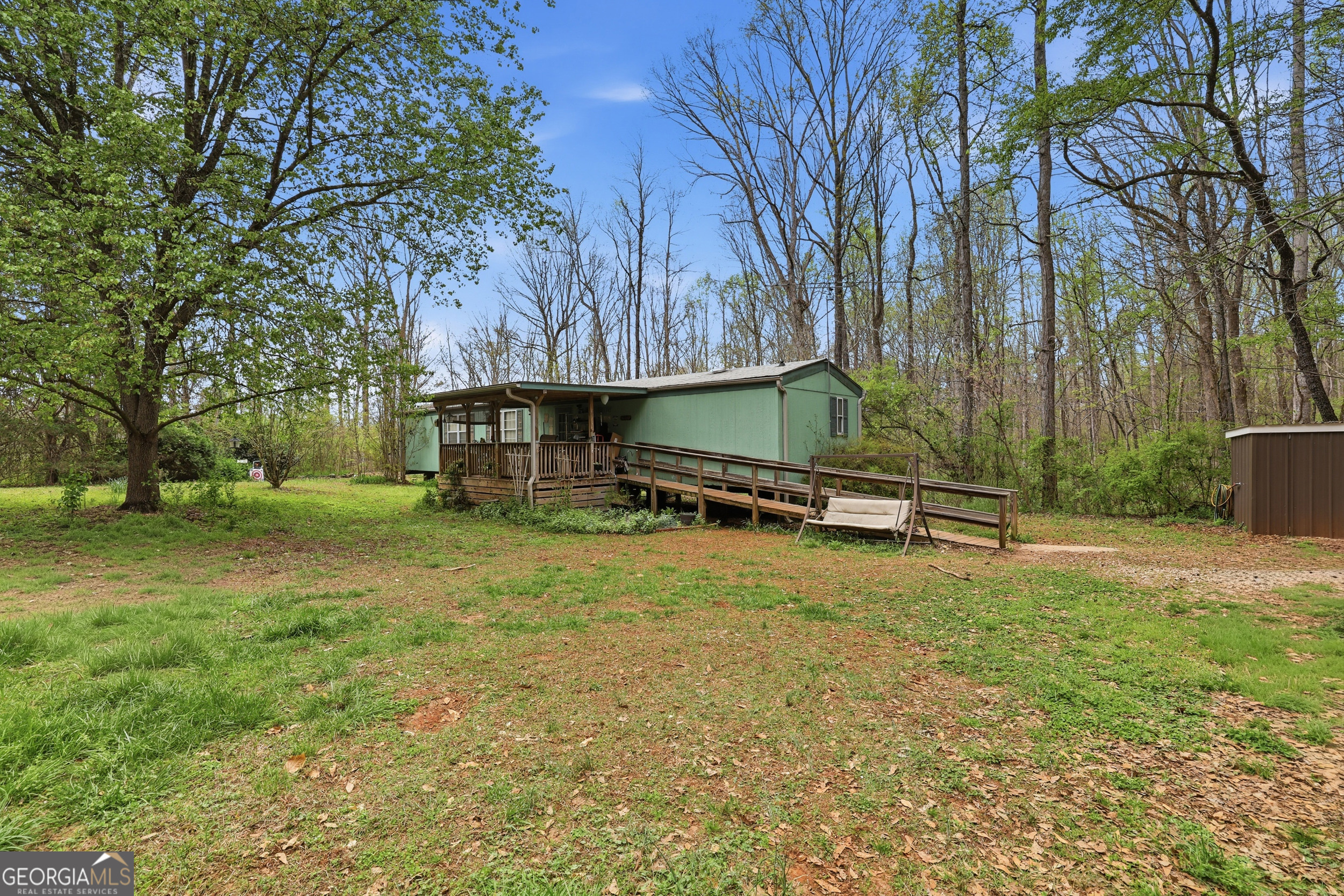 2529 Mcfarlin Bridge Road Carnesville GA 30521