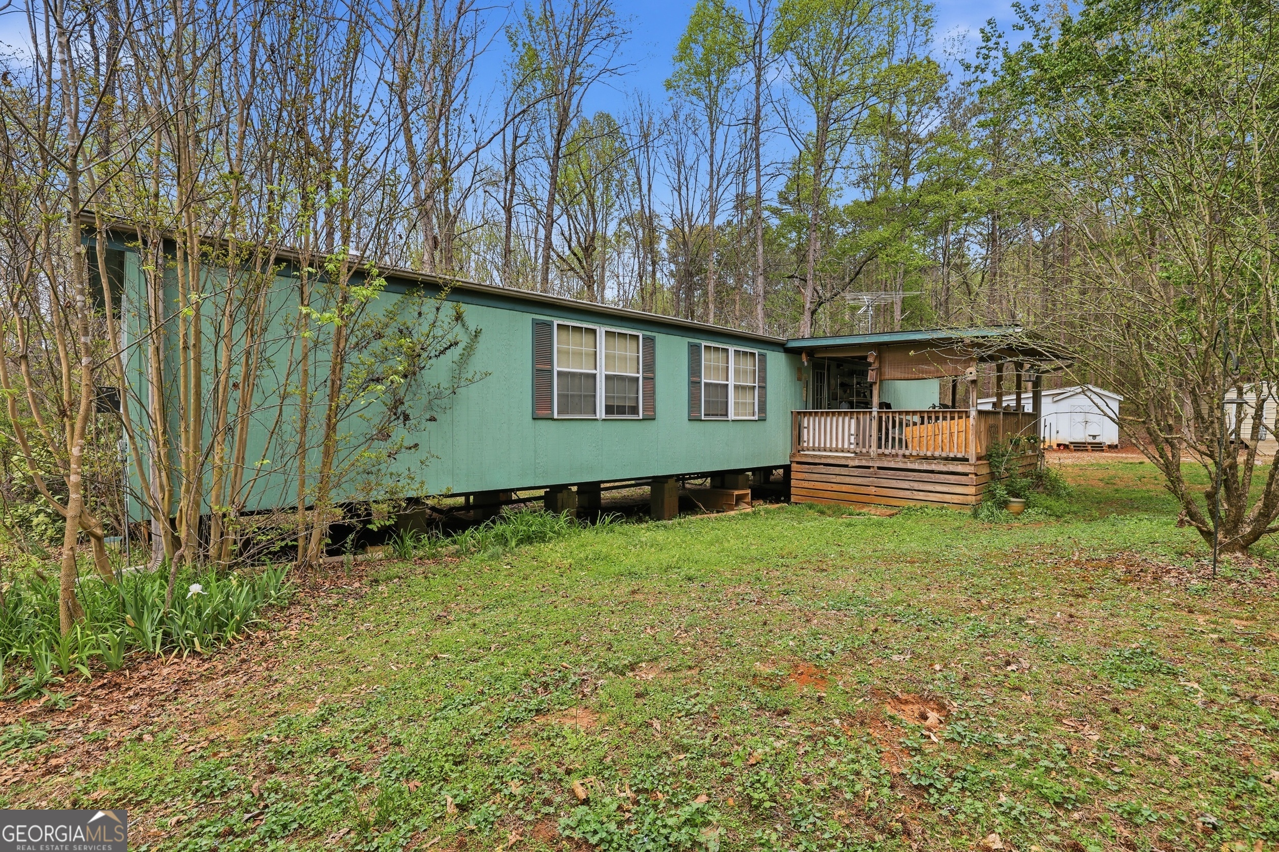 2529 Mcfarlin Bridge Road Carnesville GA 30521