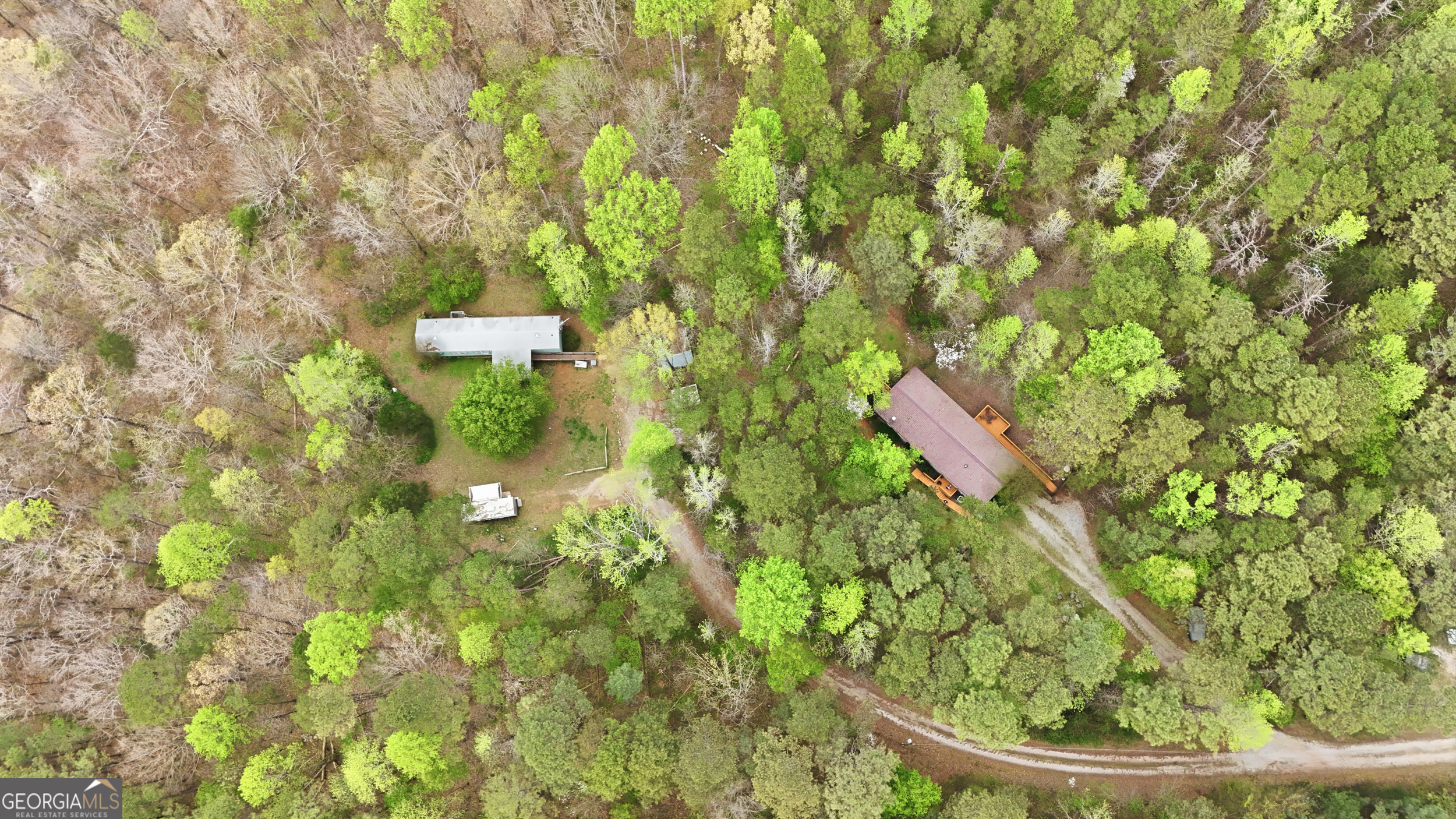 2529 Mcfarlin Bridge Road Carnesville GA 30521