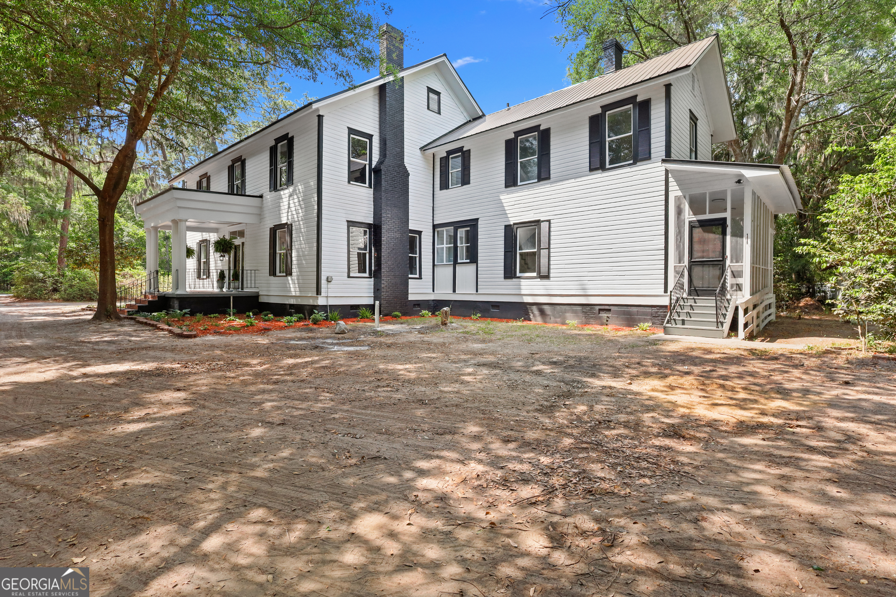 674 Dunlevie Road Allenhurst GA 31301