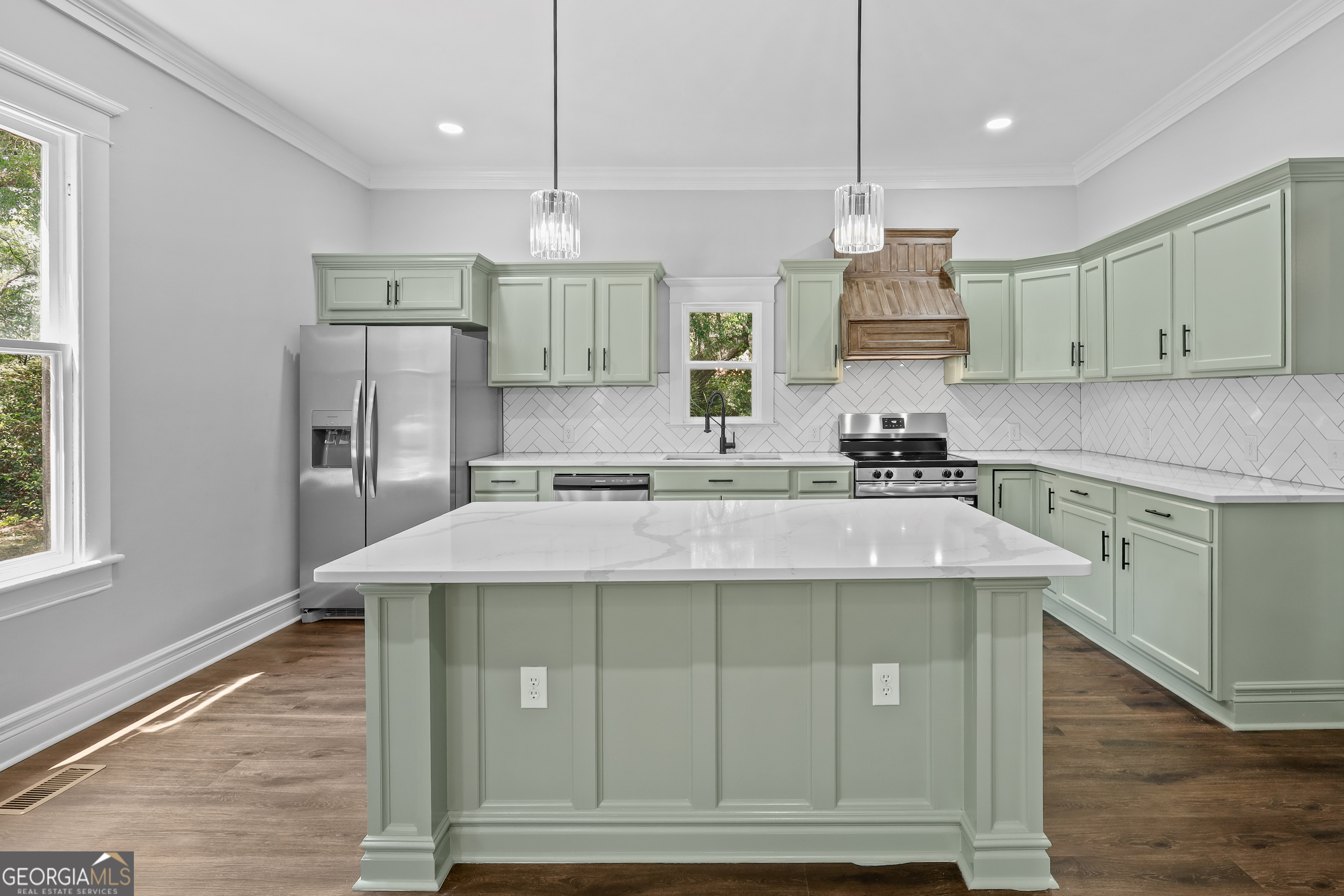 674 Dunlevie Road Allenhurst GA 31301