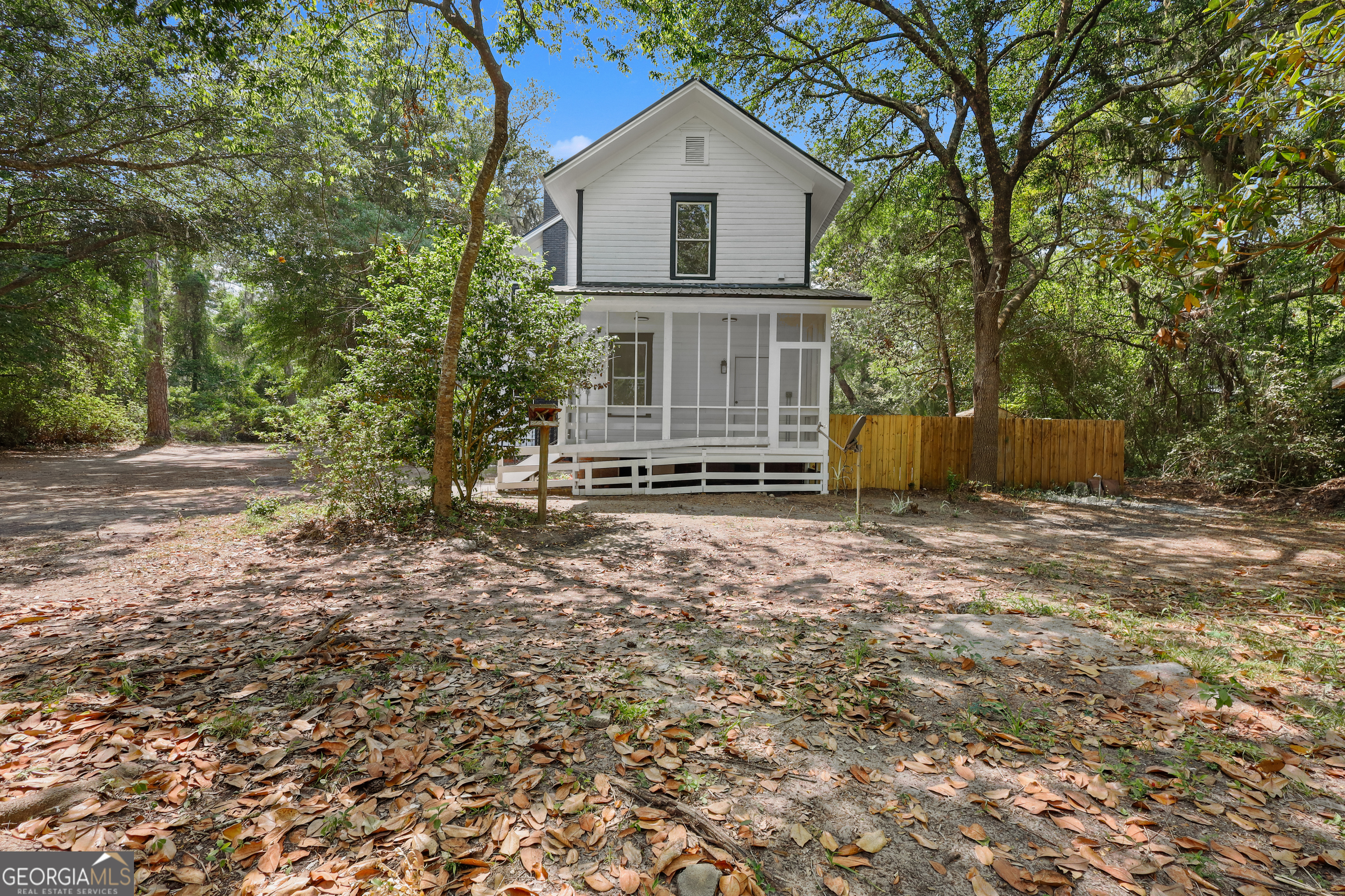 674 Dunlevie Road Allenhurst GA 31301