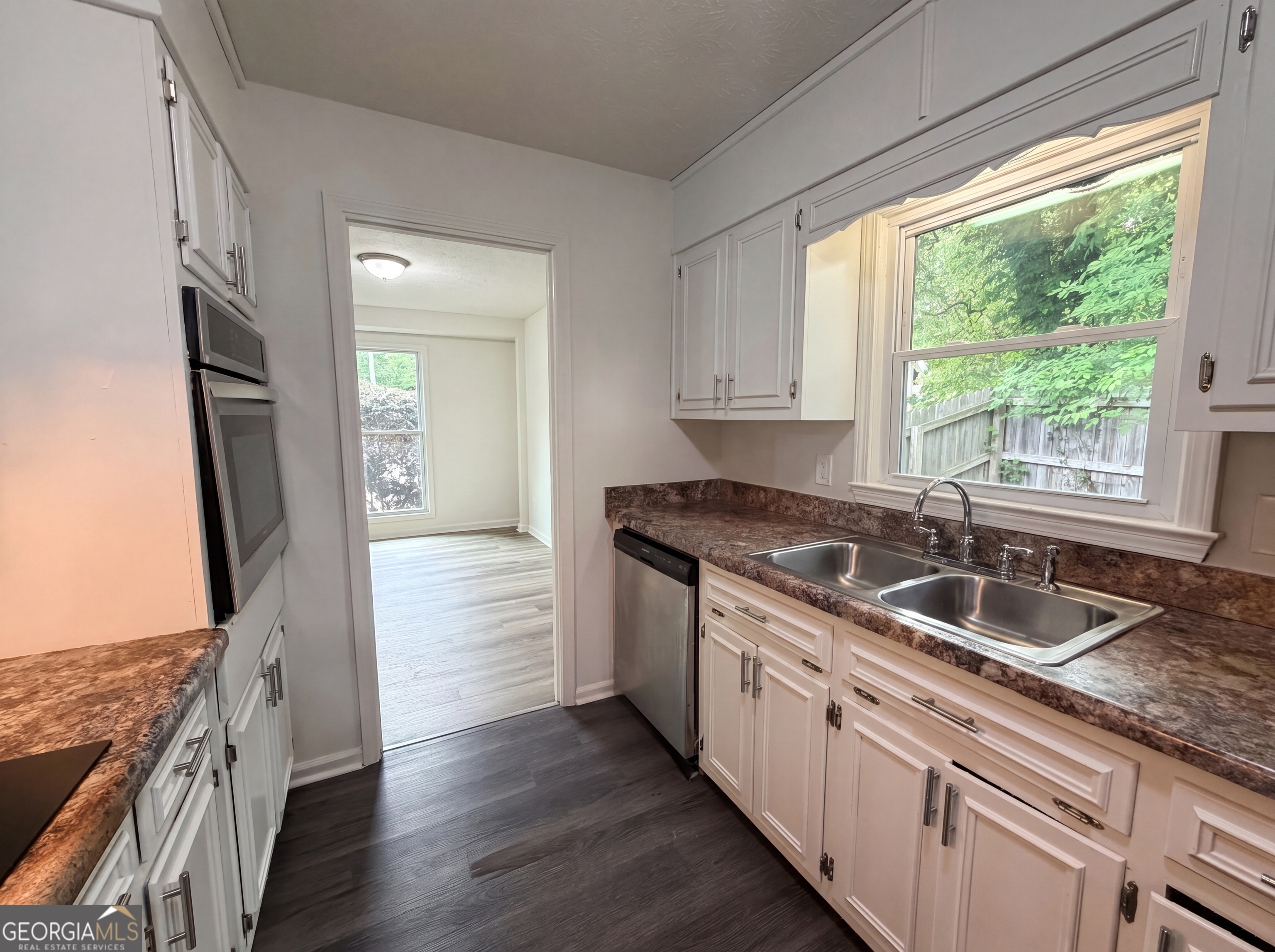 6330 Tahoe Drive Atlanta GA 30349