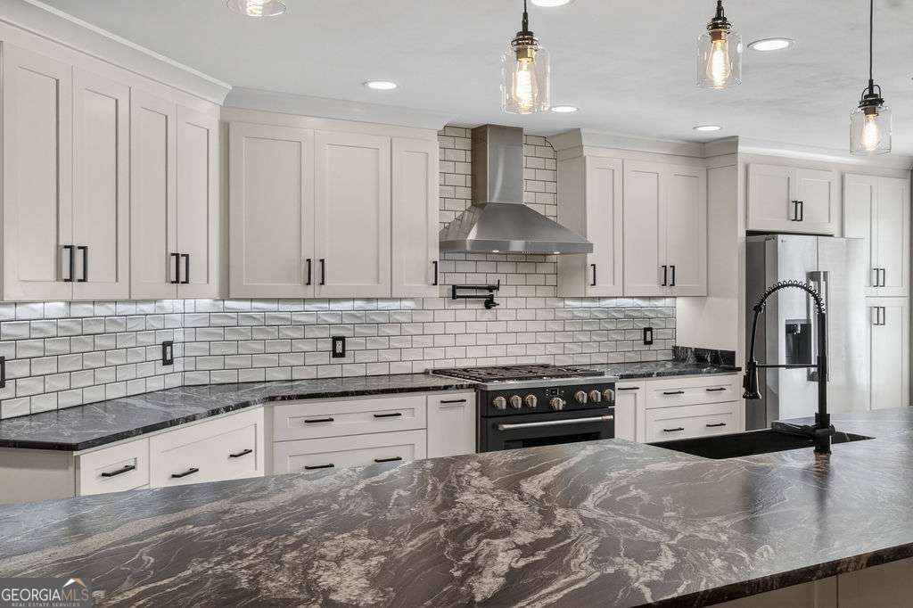 1040 Sapphire Trail Bogart GA 30622