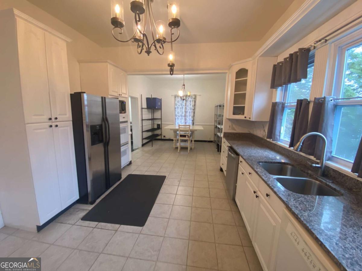 1029 S Elm Street Commerce GA 30529
