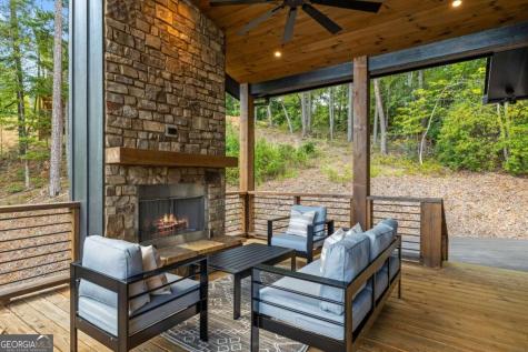 386 Mountain Laurel Ridge Mineral Bluff GA 30559