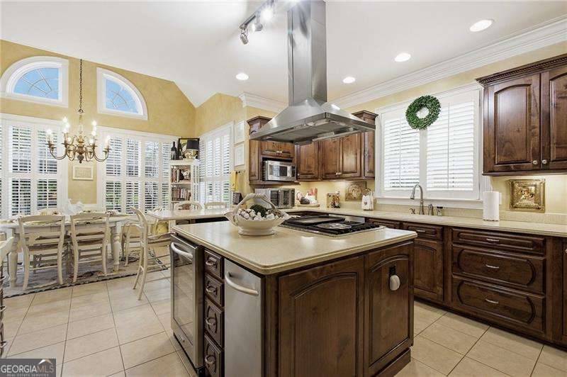 325 Highland Pointe Drive Cohutta GA 30710