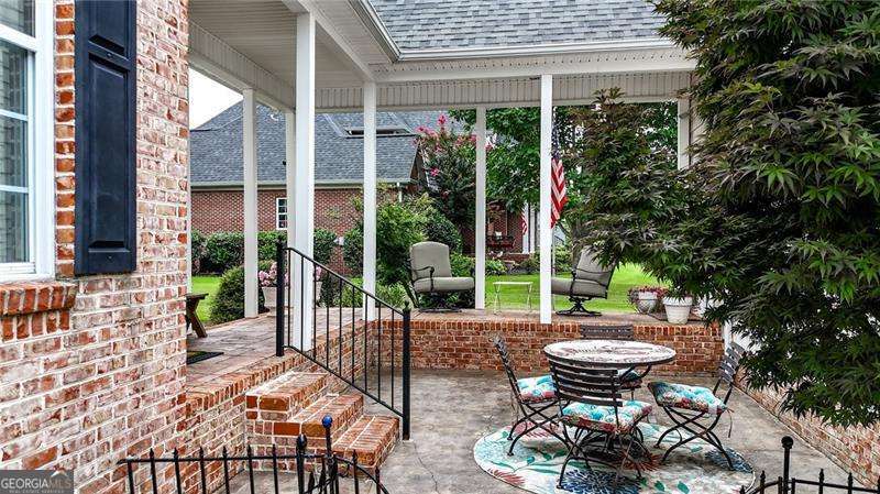 325 Highland Pointe Drive Cohutta GA 30710