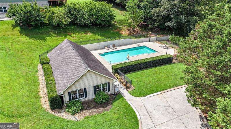 325 Highland Pointe Drive Cohutta GA 30710