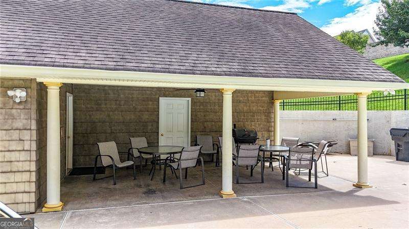 325 Highland Pointe Drive Cohutta GA 30710